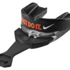 nike-alpha-mouthguard_altimage-02_Full__82502